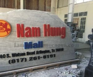 làm biển cổng công ty ốp đá dán chữ nổi mica 