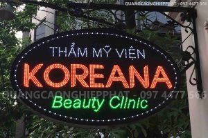 lam bien quang cao den led gia re 2026