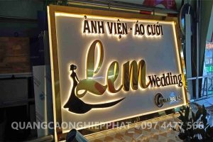 lam bien quang cao dong anh 2026