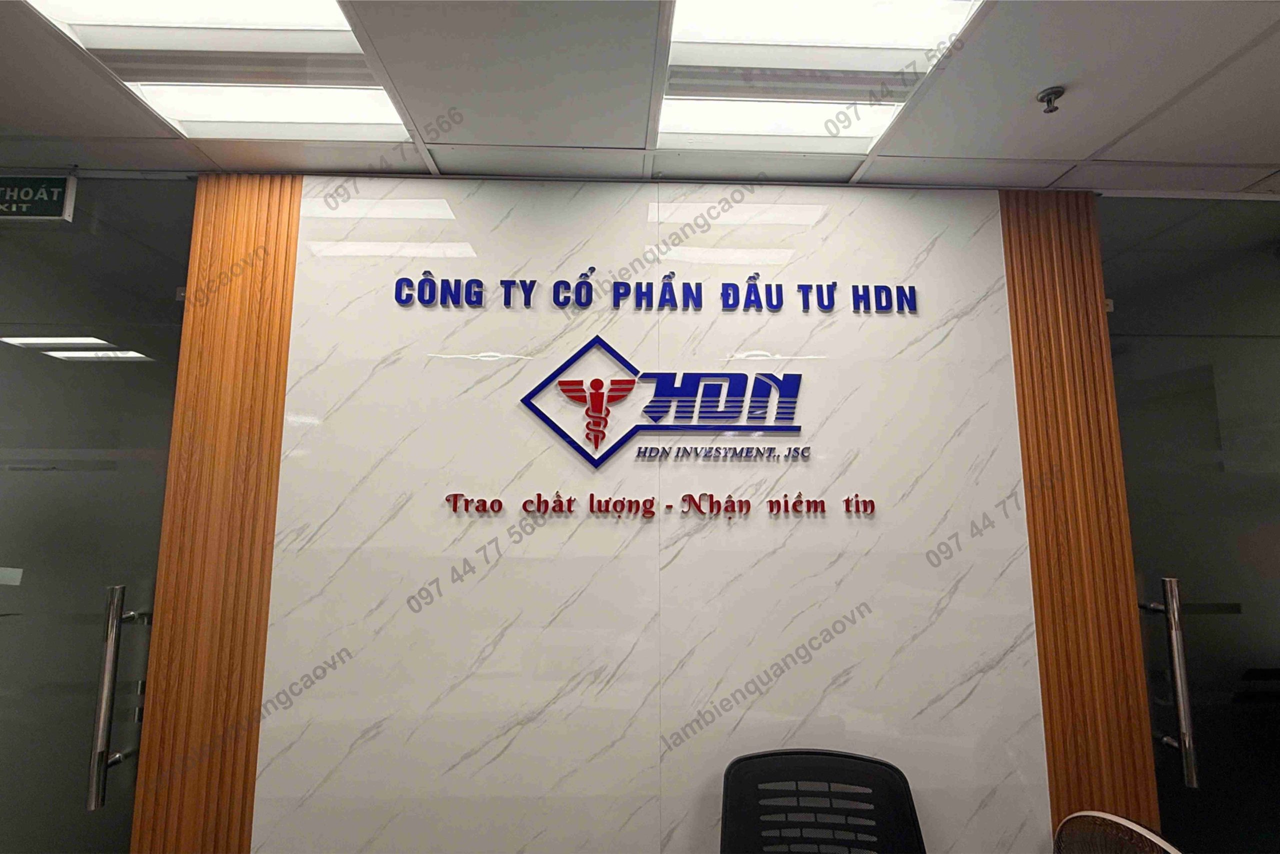 logo backdrop van phong tai dong anh 2026 uy tin