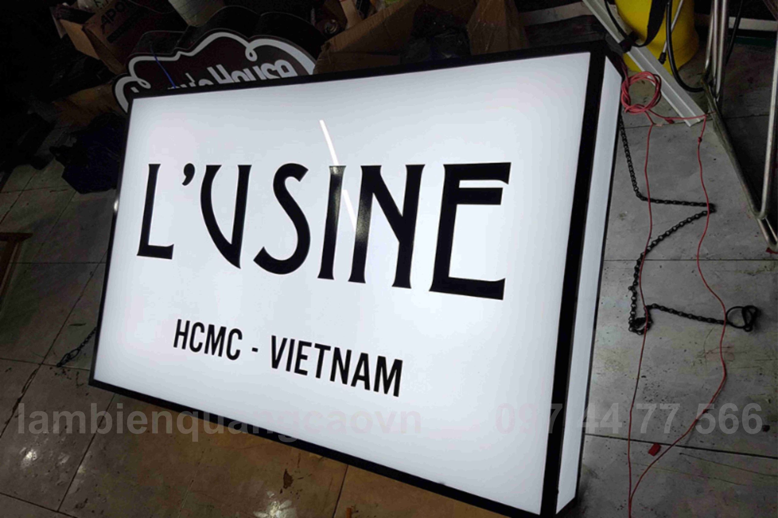 lam bien vay hop den mica gia re tai dong anh